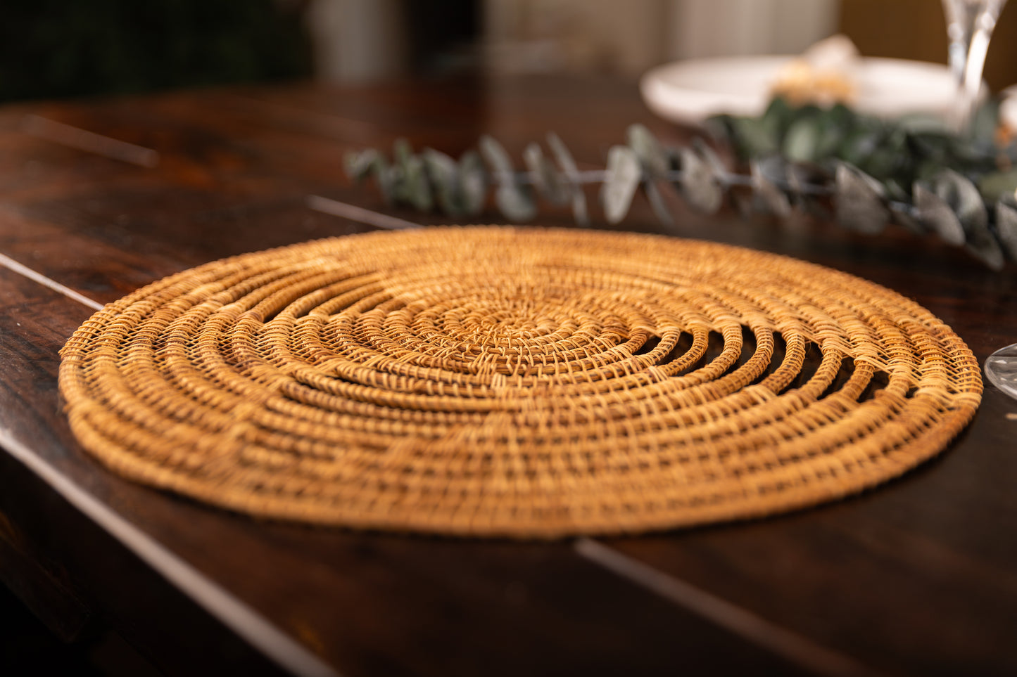 Round Palm Rattan Placemat