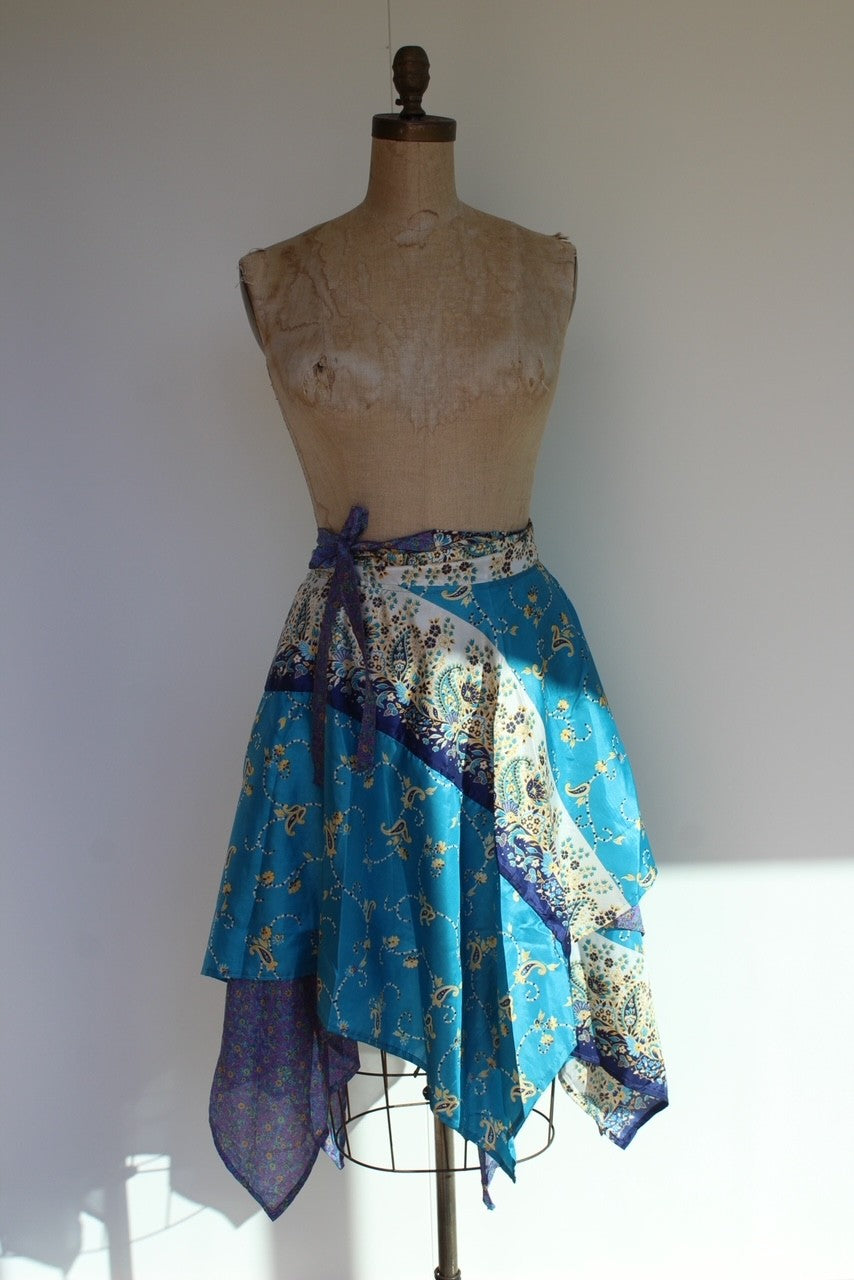 Midi Diamond Multi Wear Reversible Skirt - Blue Flower Mix